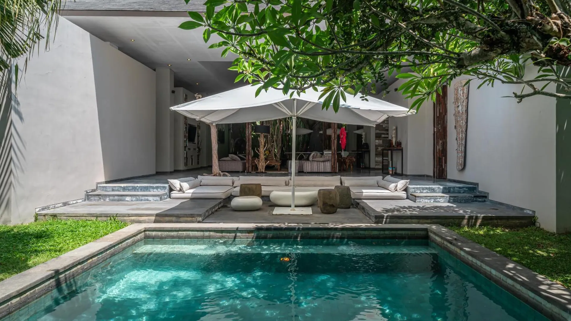 Villa Kala - Luxury Designer Villa In Amazing Location Berawa Canggu  Canggu (Bali)