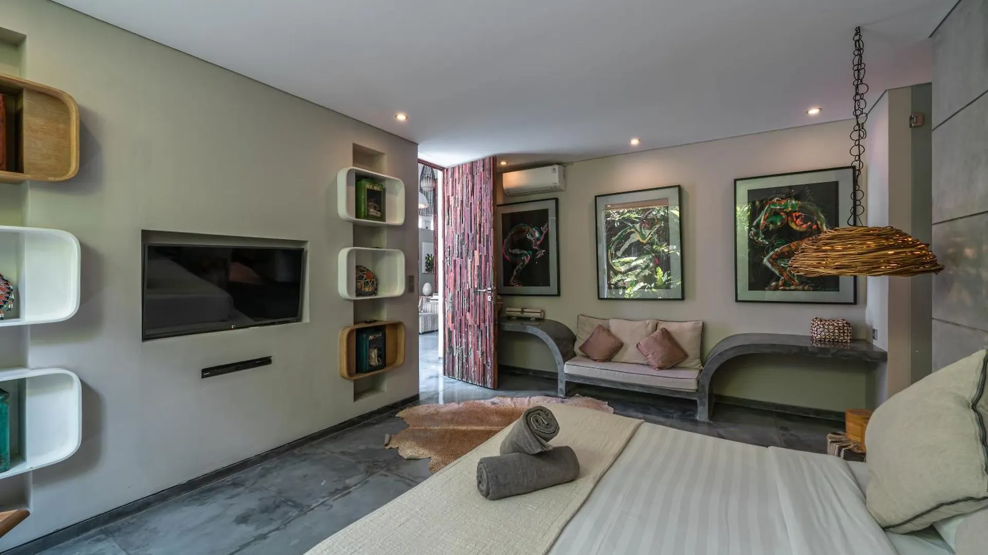 Villa Kala - Luxury Designer Villa In Amazing Location Berawa Canggu
