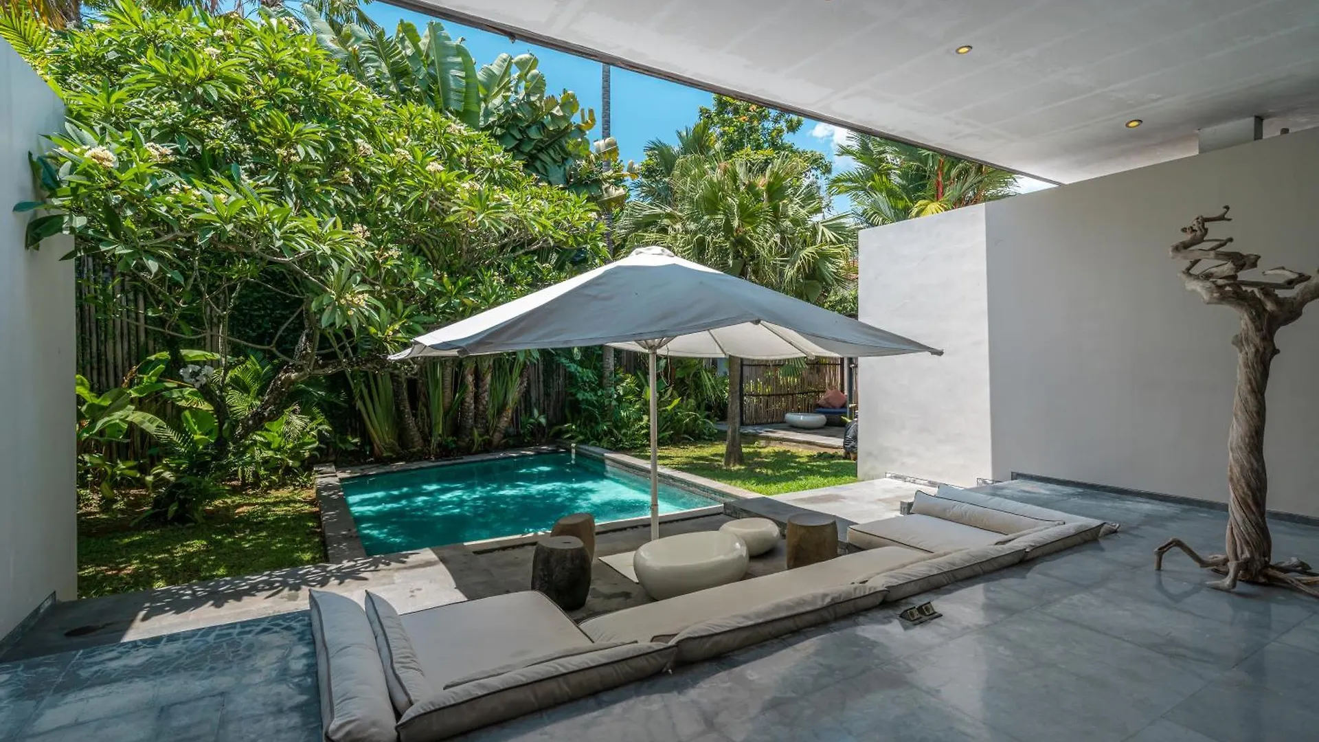 Villa Kala - Luxury Designer Villa In Amazing Location Berawa Canggu   Canggu (Bali)