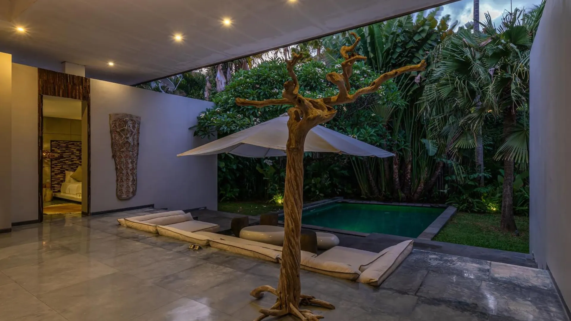 Villa Kala - Luxury Designer Villa In Amazing Location Berawa Canggu  Canggu (Bali)