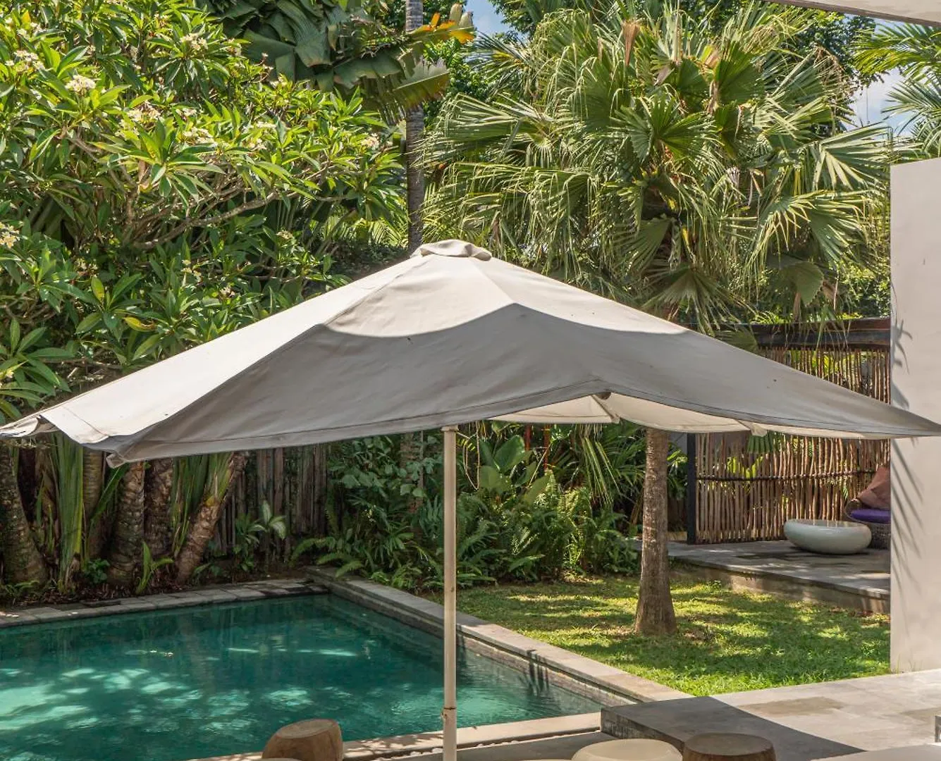Villa Kala - Luxury Designer Villa In Amazing Location Berawa Canggu  Indonesia